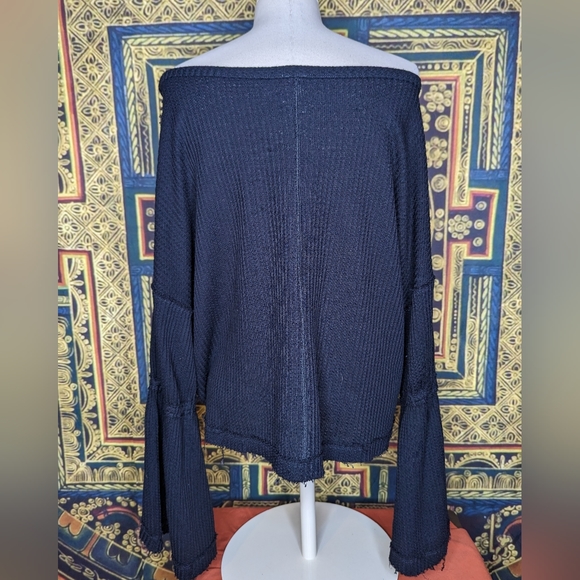 We The Free Dahlia Black Waffle Knit Bell Sleeve Thermal Top Size Small - Picture 5 of 8
